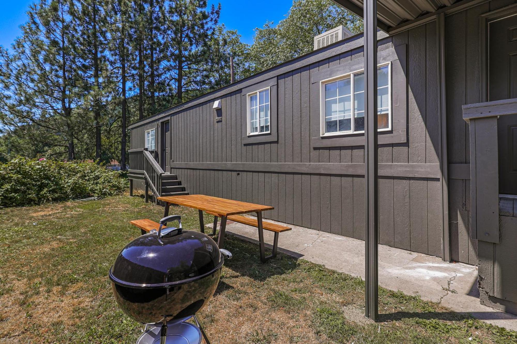 Cave Springs Resort Dunsmuir Exterior foto